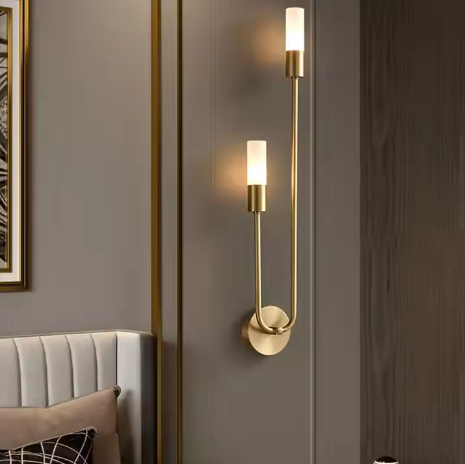 Gold Grip Wall Light