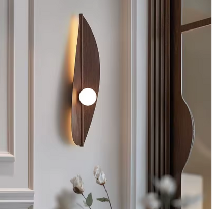 Leaf Wall Light